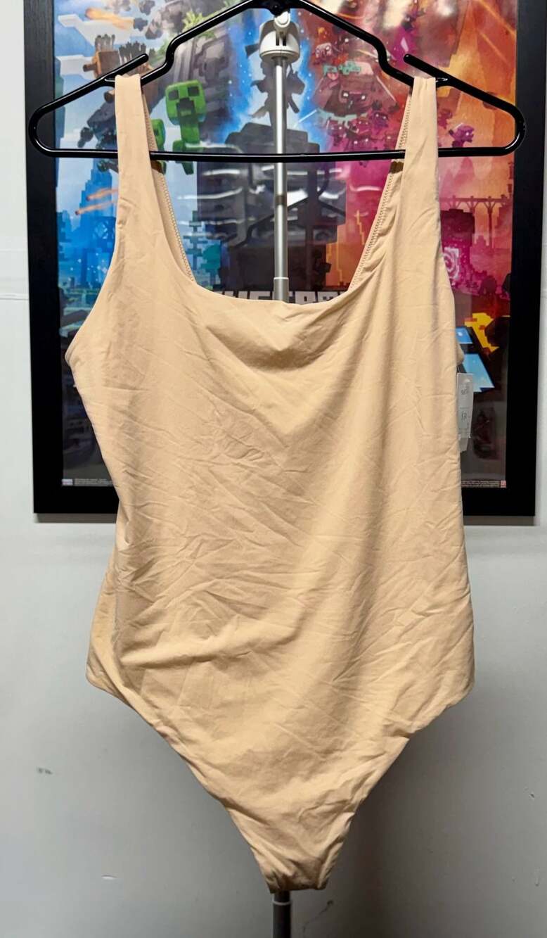 SUT14 XL Auden Luxe Stretch Fully Lined Scoop Neck Bodysuit Beige NWT
